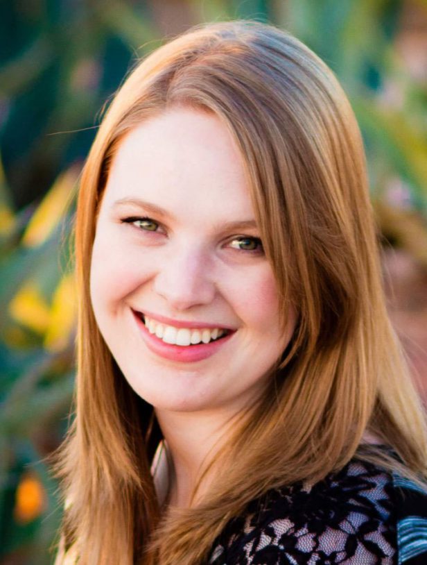 Melanie Rhodes headshot